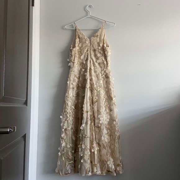 HOLIDAY PARTY NWT FLORAL APPLIQUÉ MIDI DRESS GOLD BRIDAL SHOWER BABY FORMAL - Picture 7 of 10